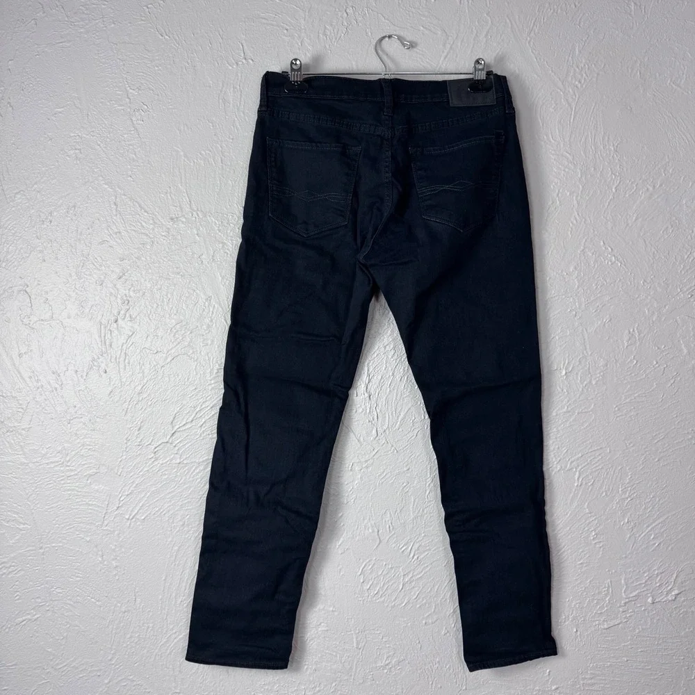 Men's W32 L30 Denizen Levi's Black 216 Skinny Fit Jeans